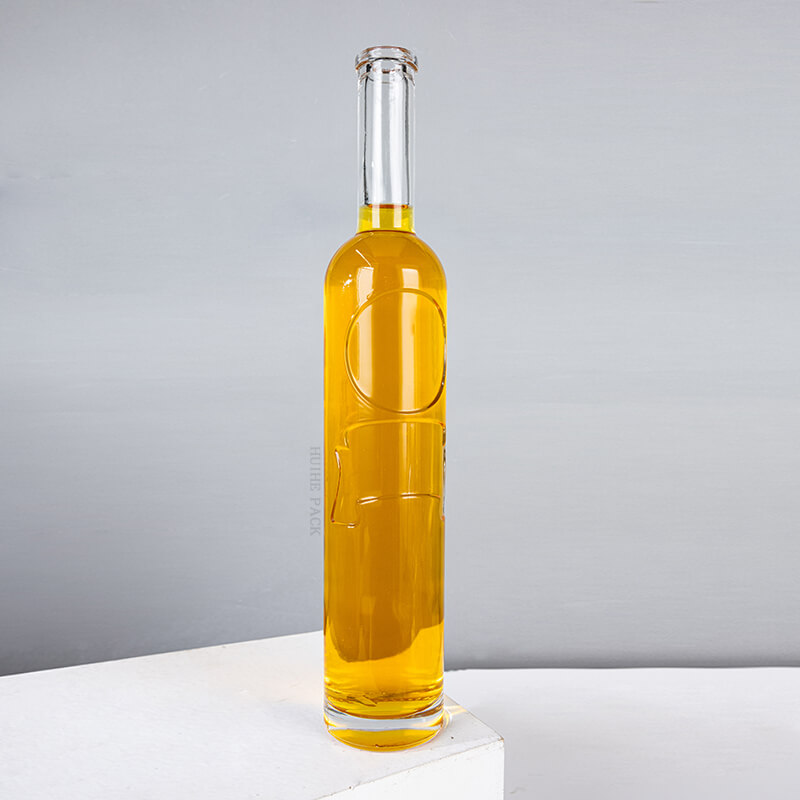 Hot Sale Wholesale Innovative 800ml Glass Vodka Bottle