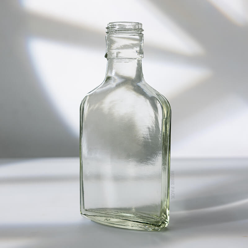 135ml Flask Glass Beverage Bottle with Screw Lid 135ml Flask Glass Beverage Bottle with Screw Lid