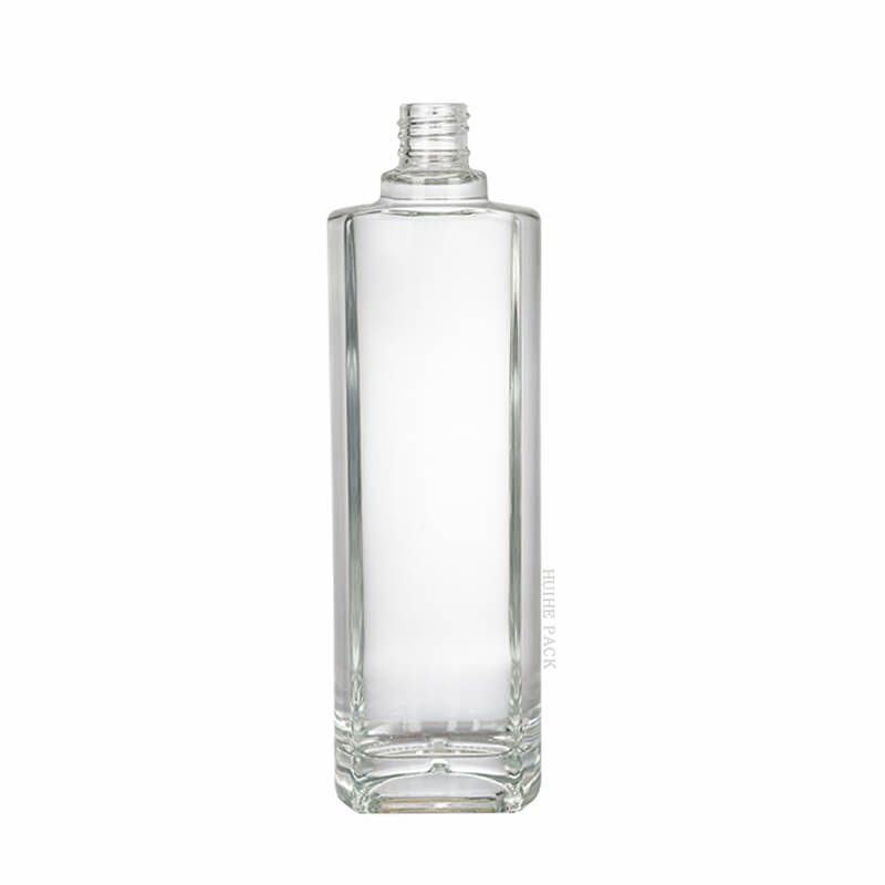 700ml Transparent Rectangular Glass Alcohol Spirit Bottle with Screw Cap